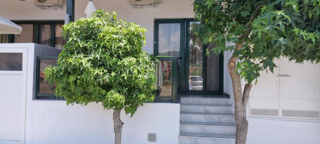 Sophia Seaview Suites & Restaurant Vrasná Екстериор снимка