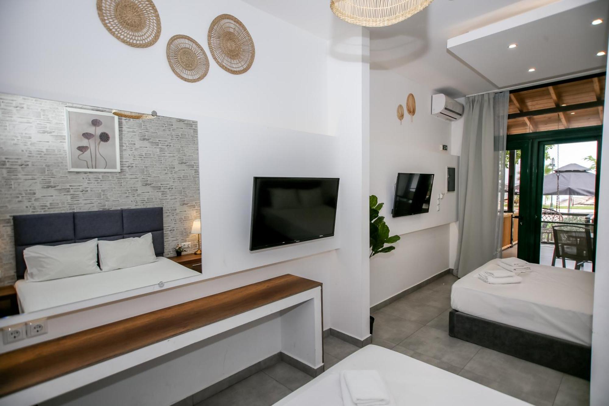 Sophia Seaview Suites & Restaurant Vrasná Екстериор снимка