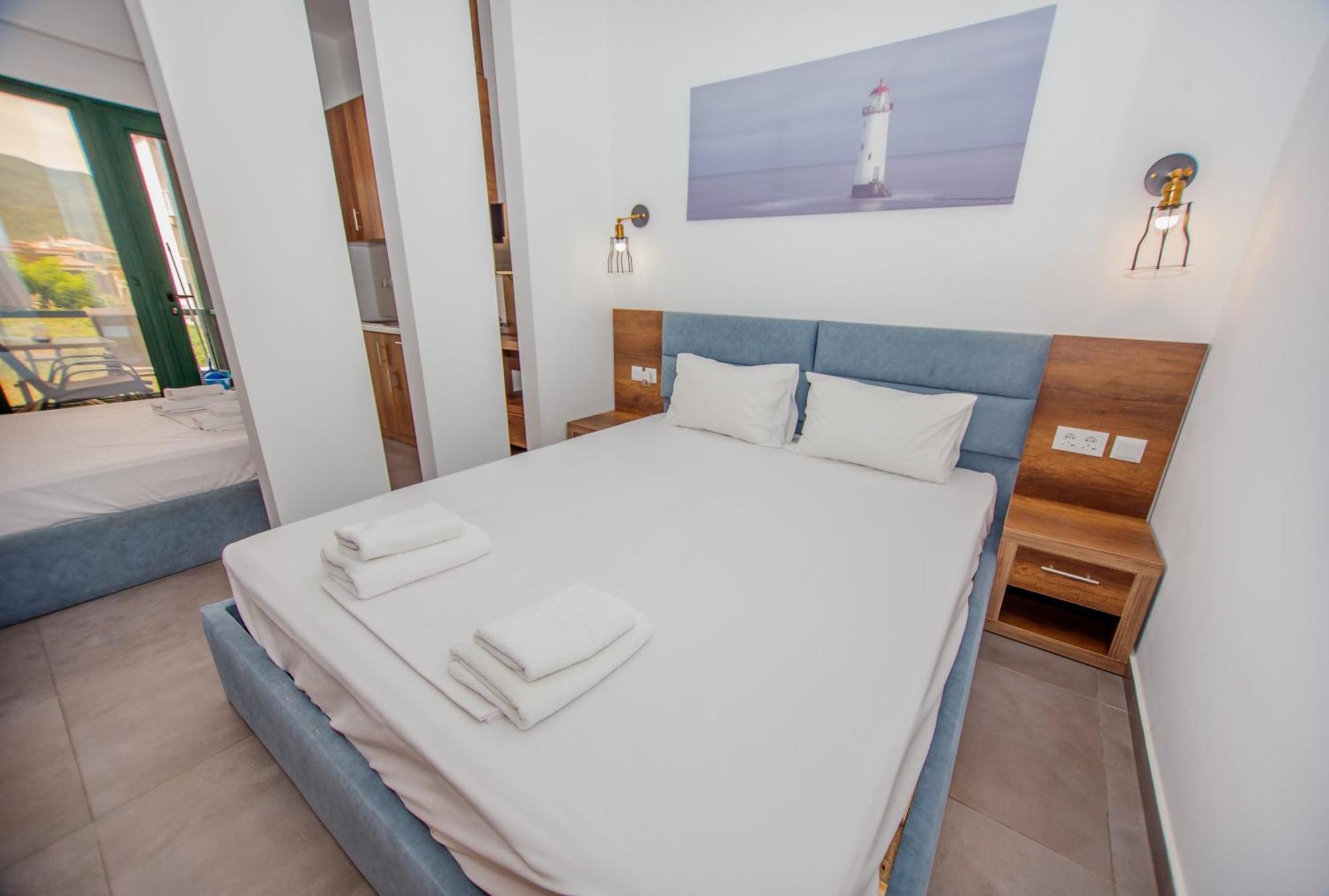 Sophia Seaview Suites & Restaurant Vrasná Екстериор снимка