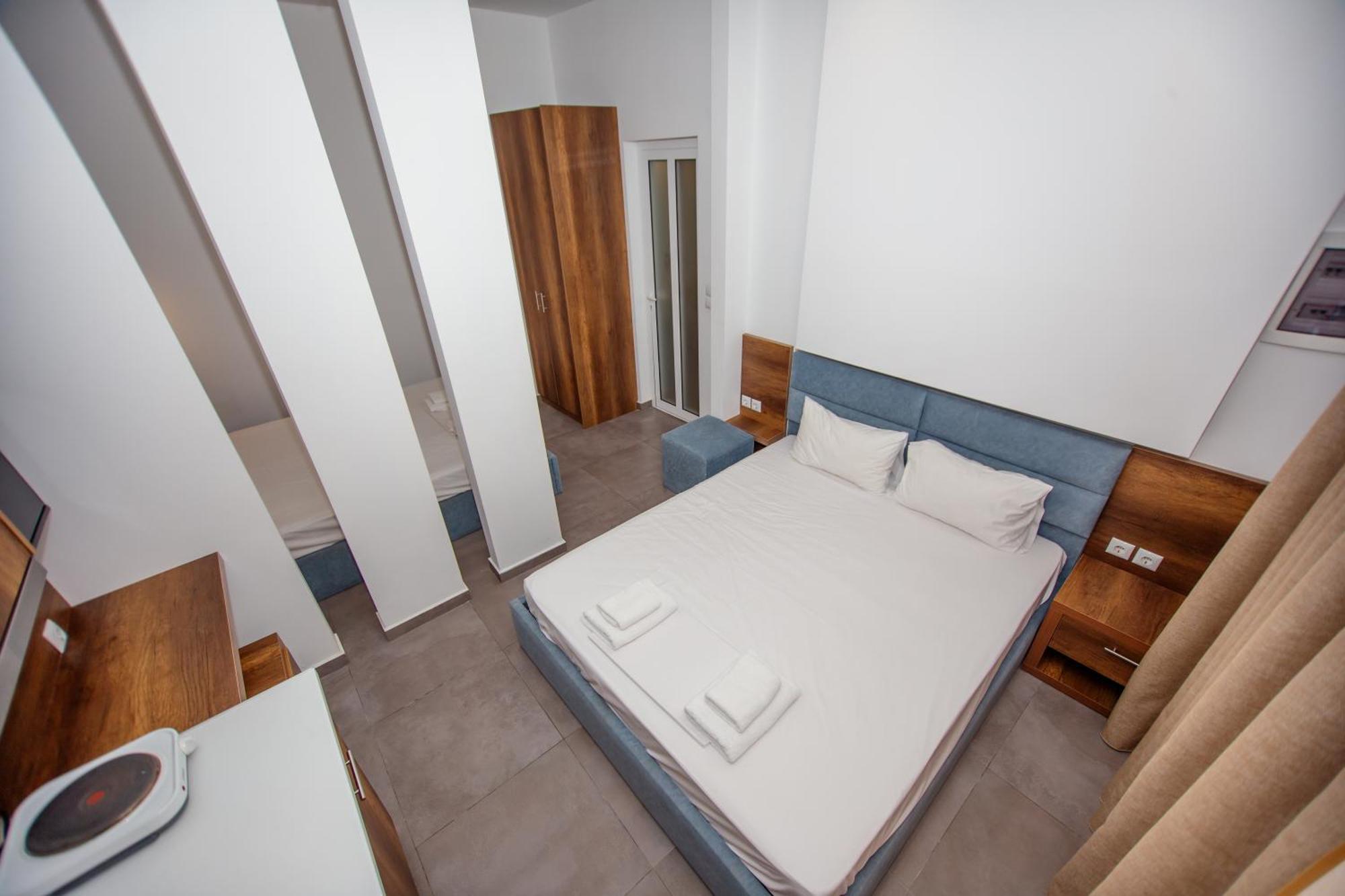 Sophia Seaview Suites & Restaurant Vrasná Екстериор снимка